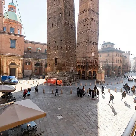 Apartment Asinelli Suite, Privilegiata Vista Sulle Due Torri *