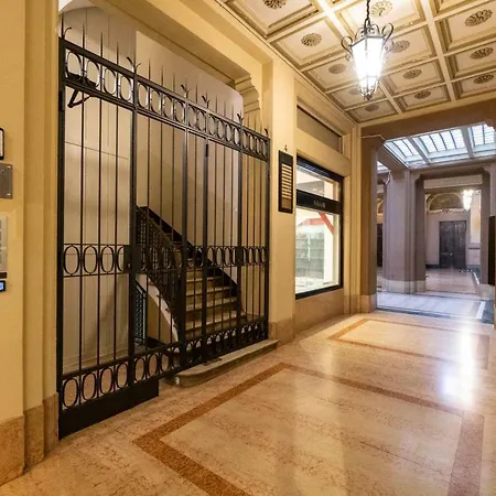 Asinelli Suite, Privilegiata Vista Sulle Due Torri * 博洛尼亚